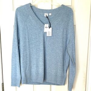 GAP Merino & Cashmere Light Blue V-Neck Sweater